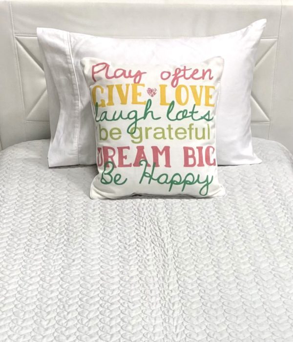 T03 - Single Coverlet Heather Grey with Hearts (3 piece set)