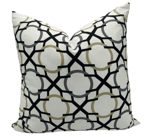 AC165 - Black/Gold Geometric Pattern
