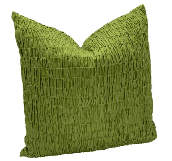 AC166 - Green Ruffles