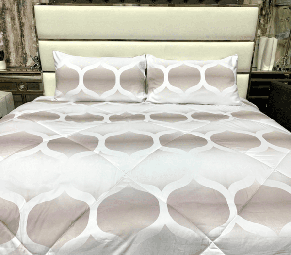 Q08 - Queen White/Taupe Trellis Pattern (3-Piece Set) - Image 2
