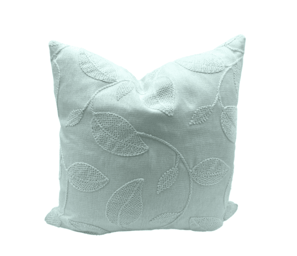 AC225 - White Embroidered Leaf
